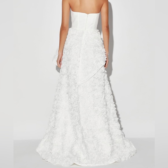 NEW White Strapless Maxi Wedding Dress - Picture 3 of 4